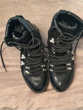 Zara Black Lace-Up Women's Hiker Boots